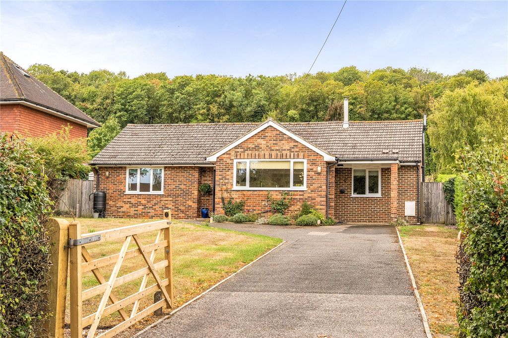 Property photo 1 of 38 Picture No. 03