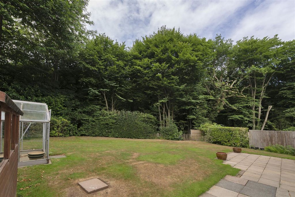 Property photo 2 of 15 12
