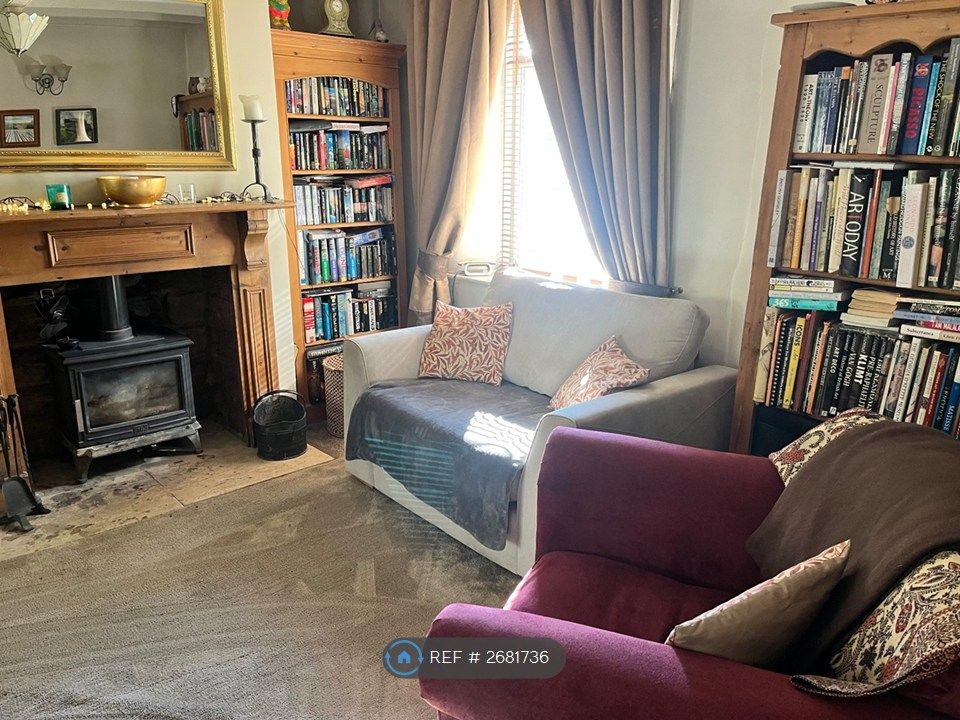 Property photo 3 of 18