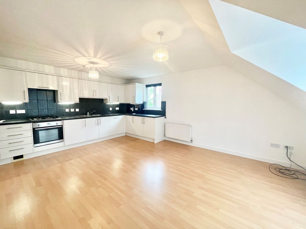 Property photo 2 of 4 Photo 4