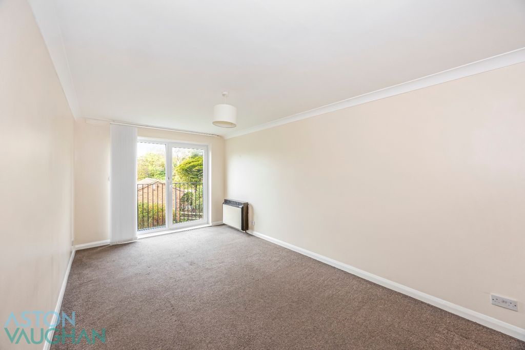 Property photo 3 of 17 4561762