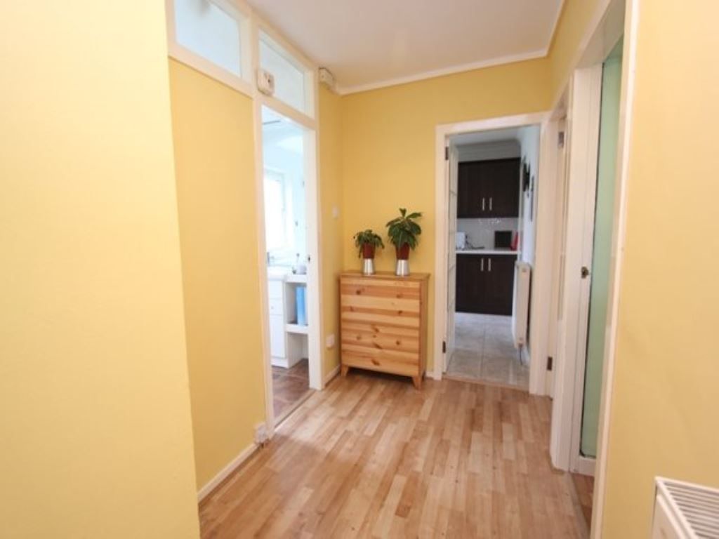 Property photo 3 of 9 Photo 3