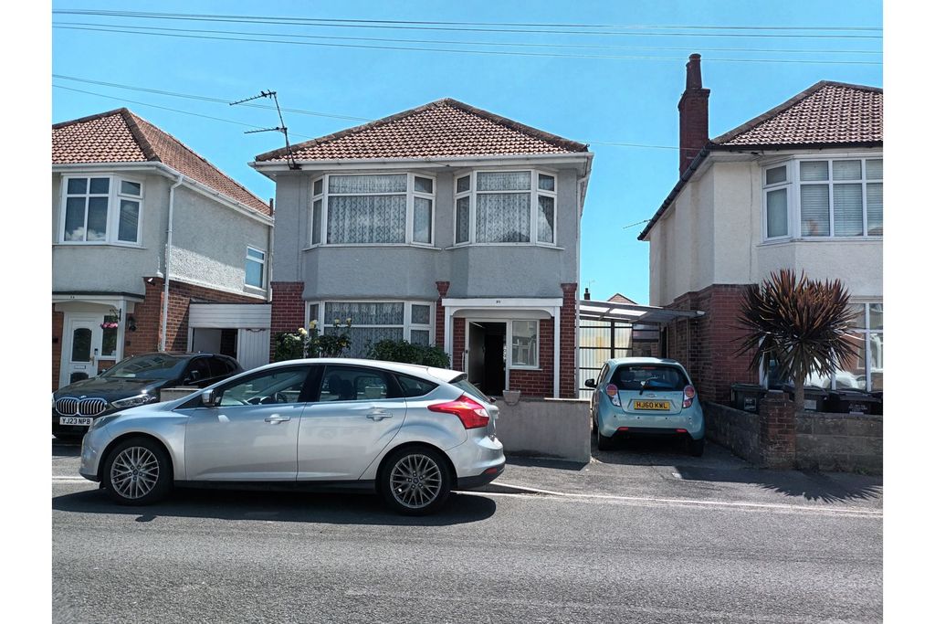 Property photo 1 of 29 Front View