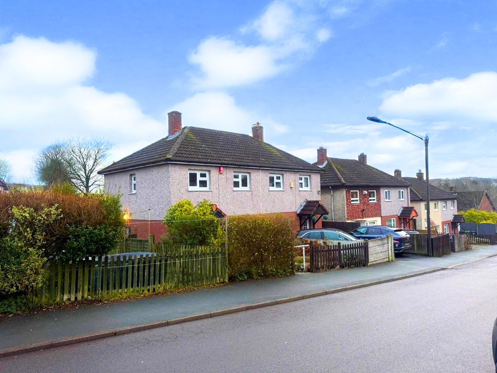 Property photo 2 of 15