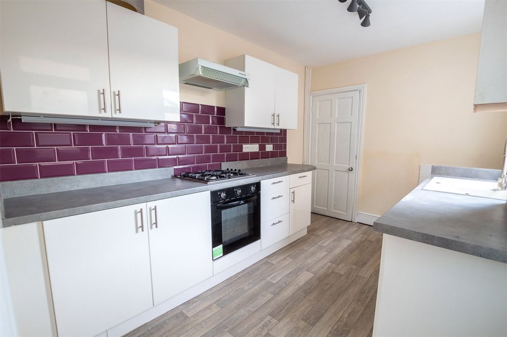 Property photo 2 of 10 Picture No. 07
