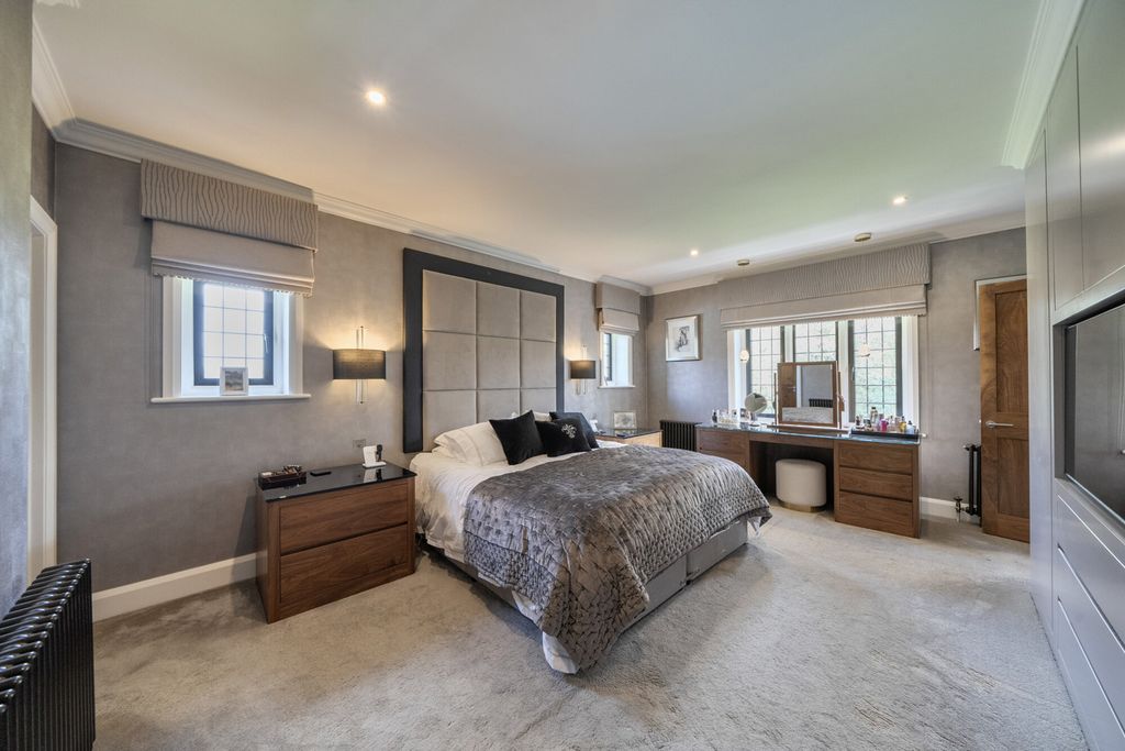 Additional image 8 of 7 bed detached house for saleShirley Church Road, Croydon CR0