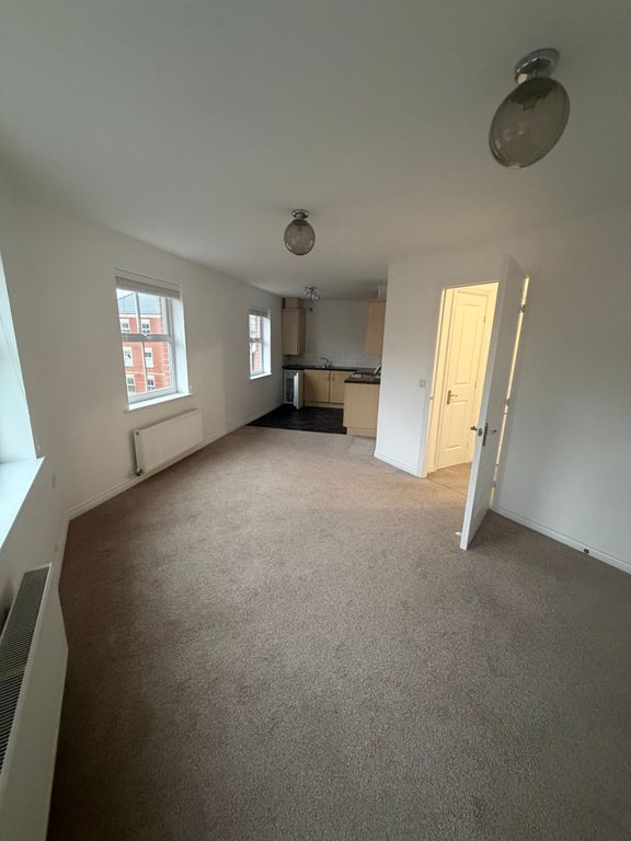 Property photo 3 of 8