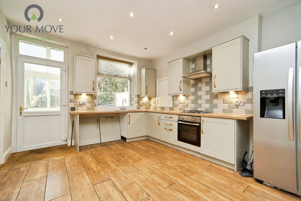 Property photo 2 of 23 Pbox-Img.Jpg