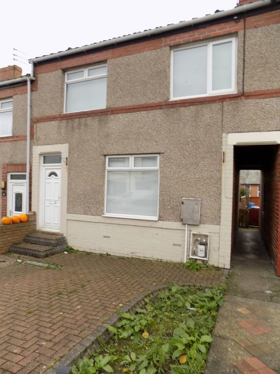 Property photo 1 of 18