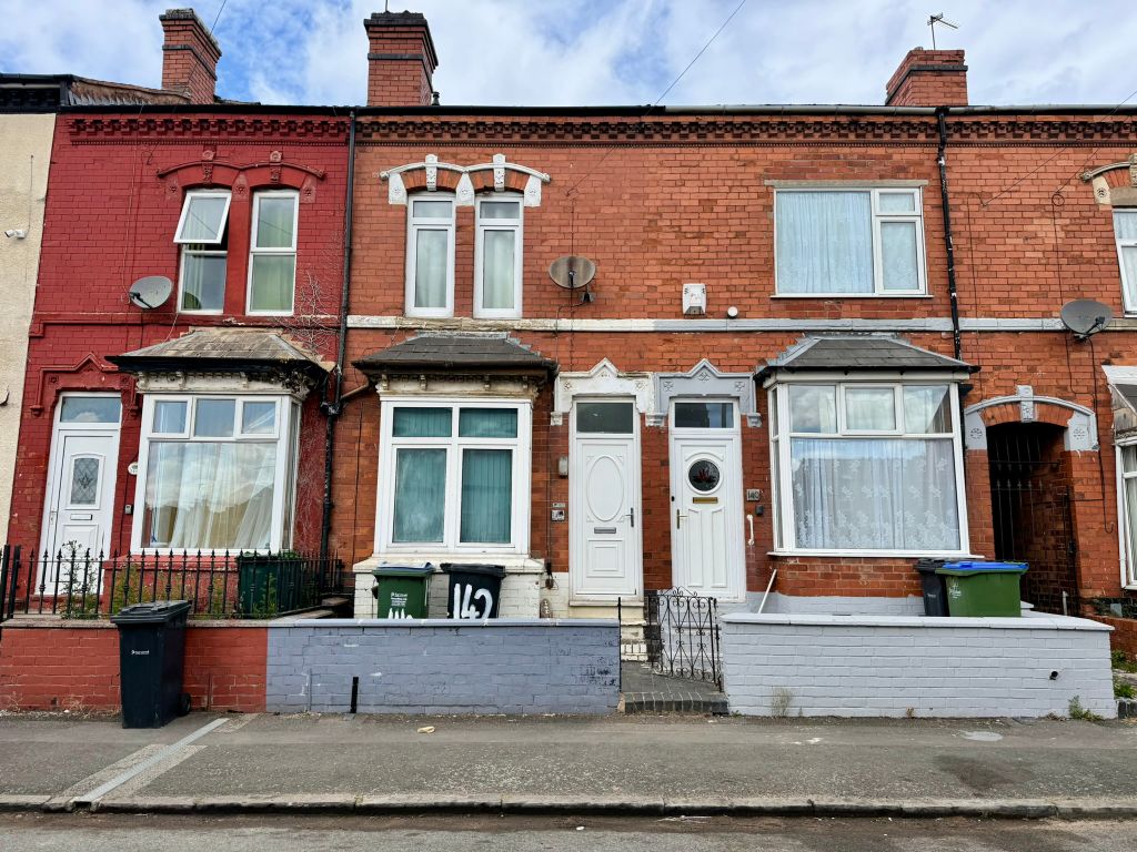 Property photo 2 of 19