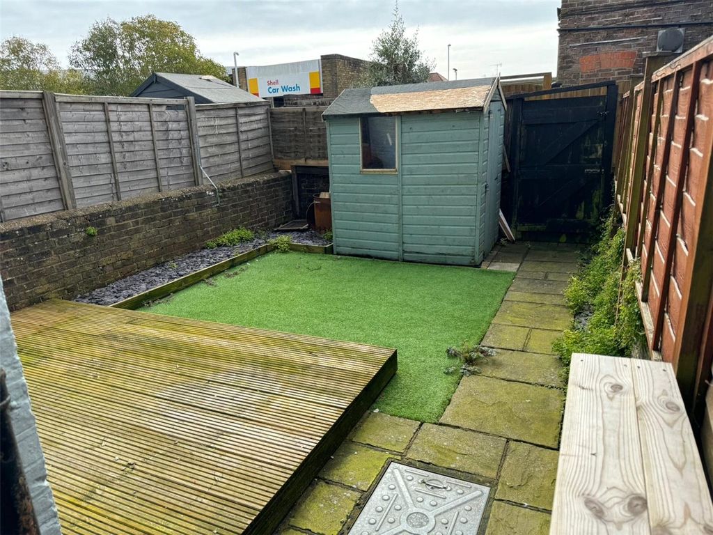 Property photo 2 of 6 Picture No. 02