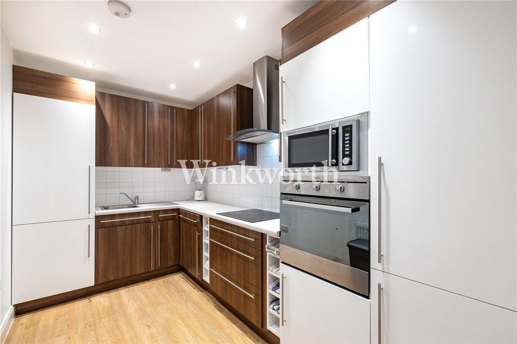 Property photo 1 of 11 Picture No. 19