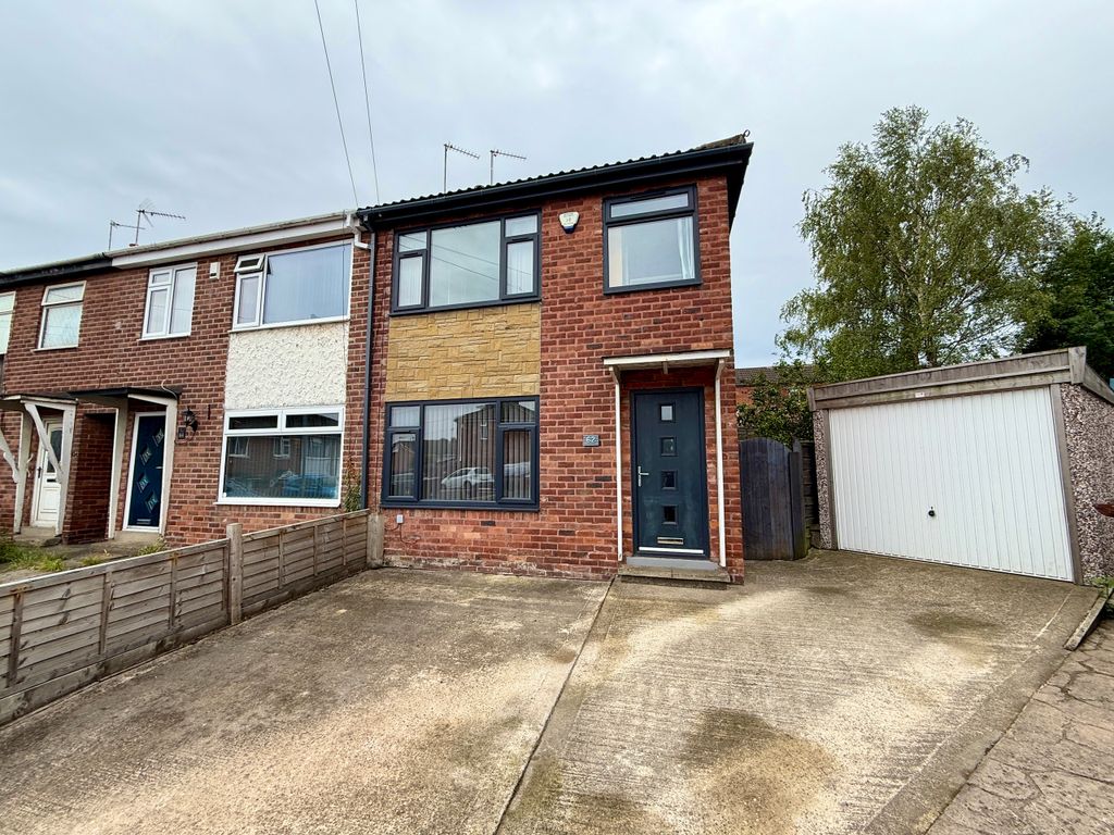 Property photo 1 of 16 External
