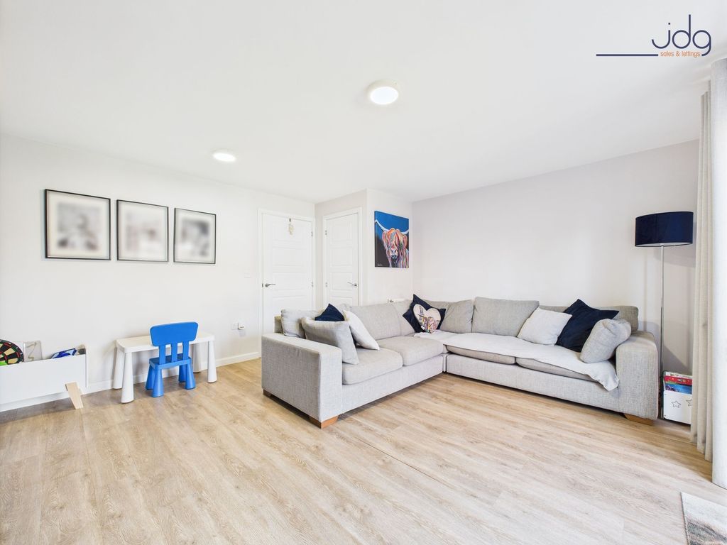 Property photo 2 of 11 Cosy Lounge With French Doors