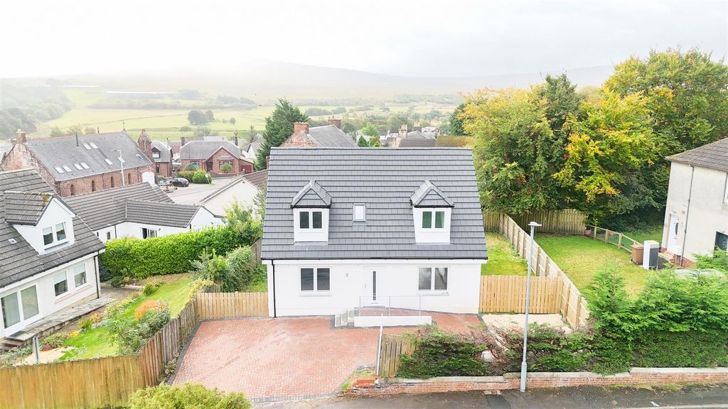 Property photo 1 of 35 Front External