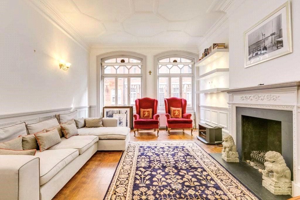 Property photo 1 of 5
