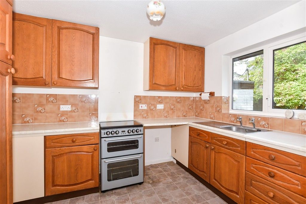 Property photo 1 of 16 Kitchen