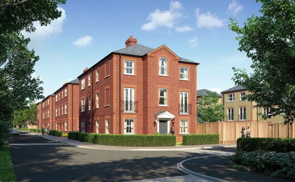 Property photo 1 of 1