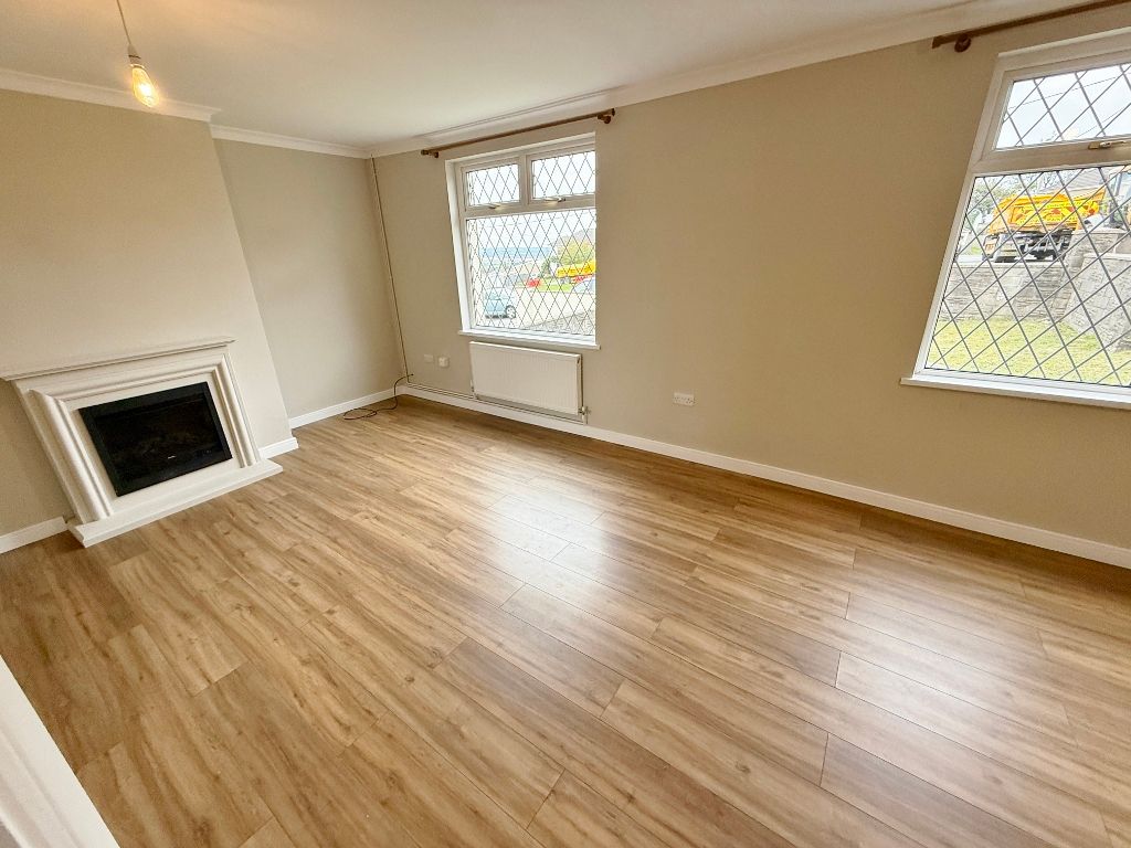 Property photo 2 of 21 Picture 2