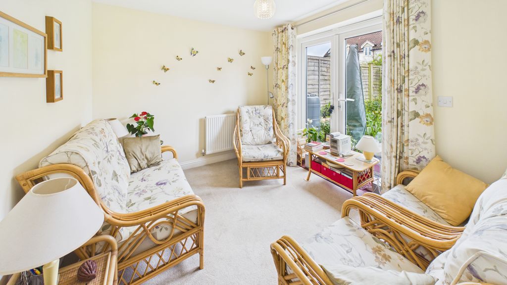 Property photo 3 of 13