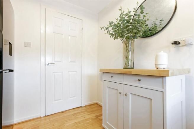 Property photo 1 of 2