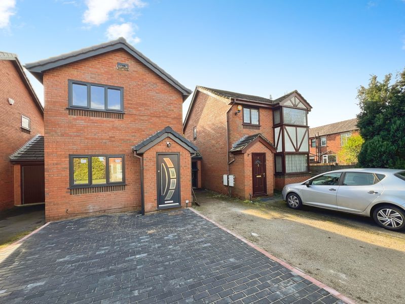 Property photo 1 of 16 External