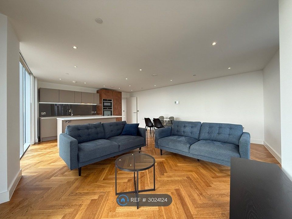 Property photo 2 of 15 Living Area