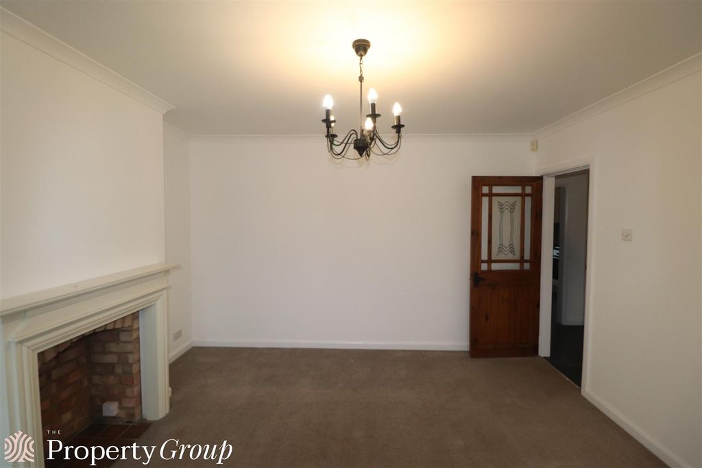 Property photo 3 of 17 Hinckley Road 77 2601 (22).Jpg