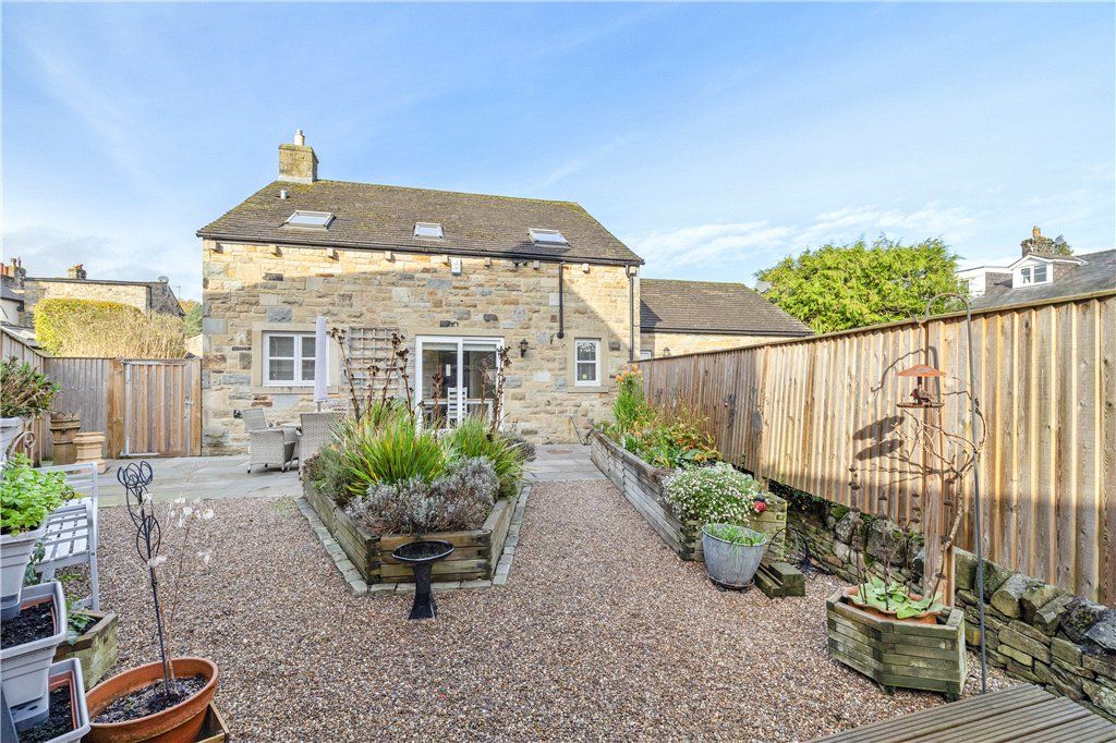 Property photo 2 of 16 Rear External