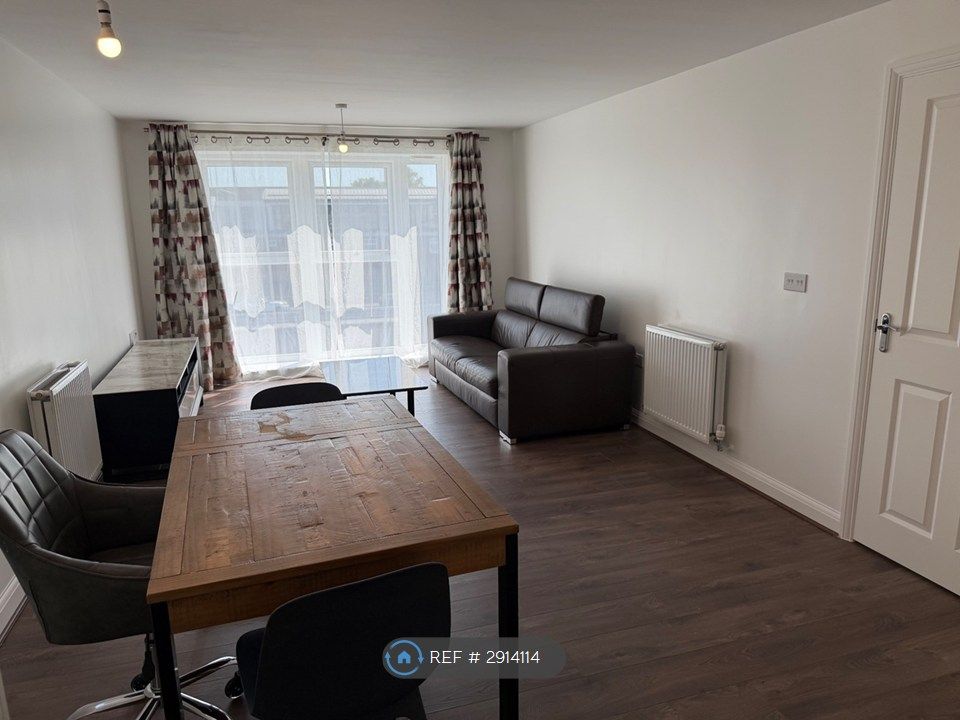 Property photo 1 of 25