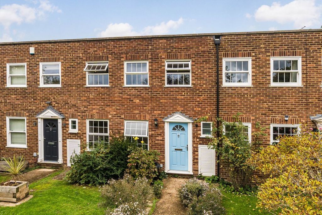 Property photo 1 of 6