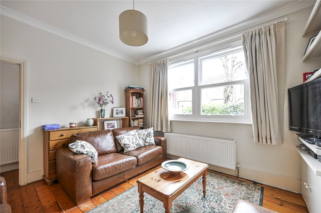 Property photo 3 of 15 Picture No. 04