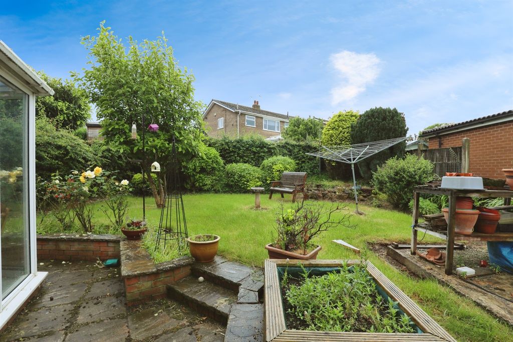 Property photo 3 of 14