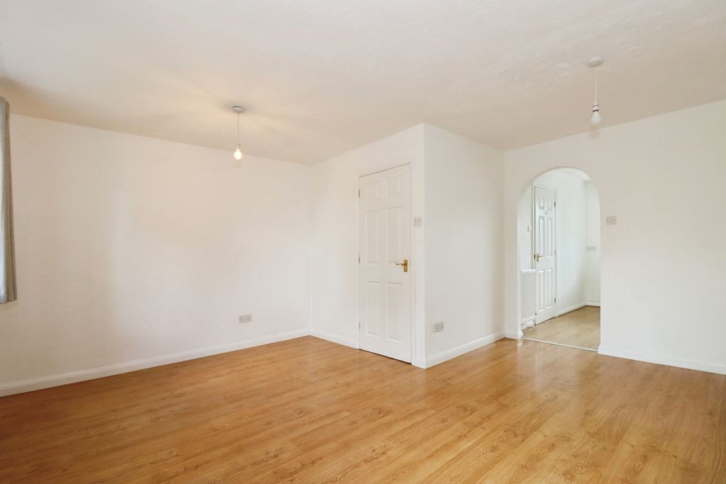 Property photo 3 of 13 Pbox-Img.Jpg