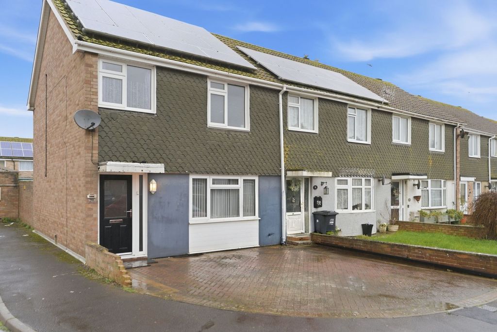Property photo 1 of 31
