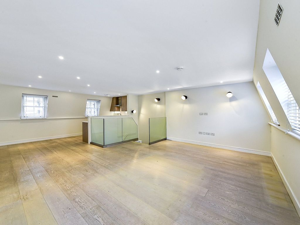Property photo 2 of 15 Gerrard Street