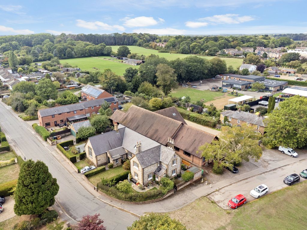 Property photo 1 of 28 Dji_0430