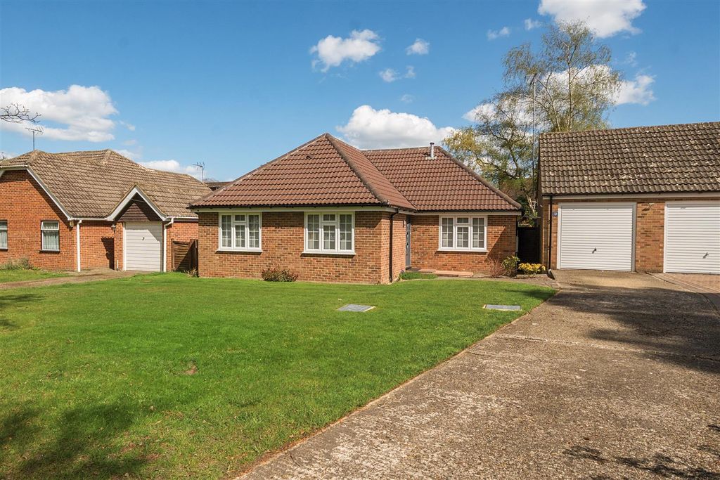 Property photo 1 of 21 Front 20#.Jpg