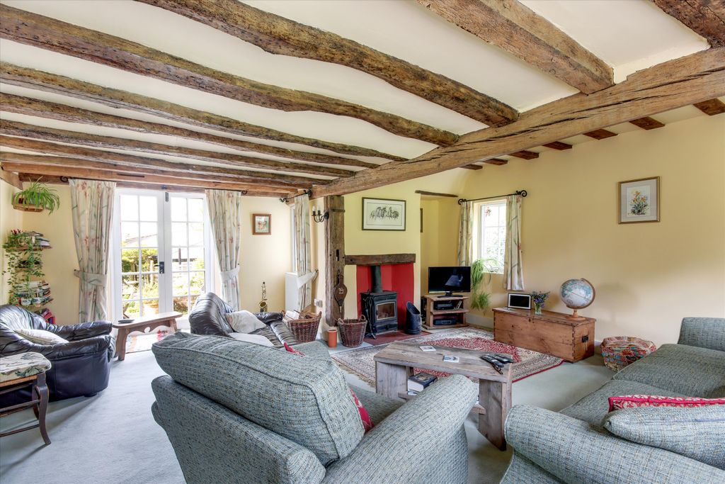 Property photo 3 of 28 Image