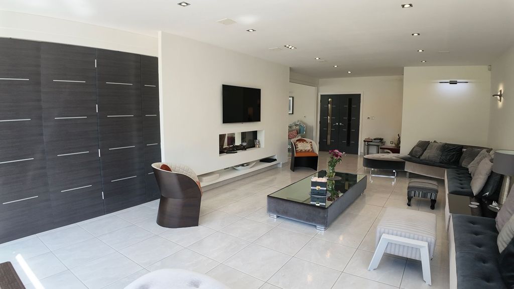 Additional image 7 of 6 bed detached house for saleDalby Avenue, Bushby LE7