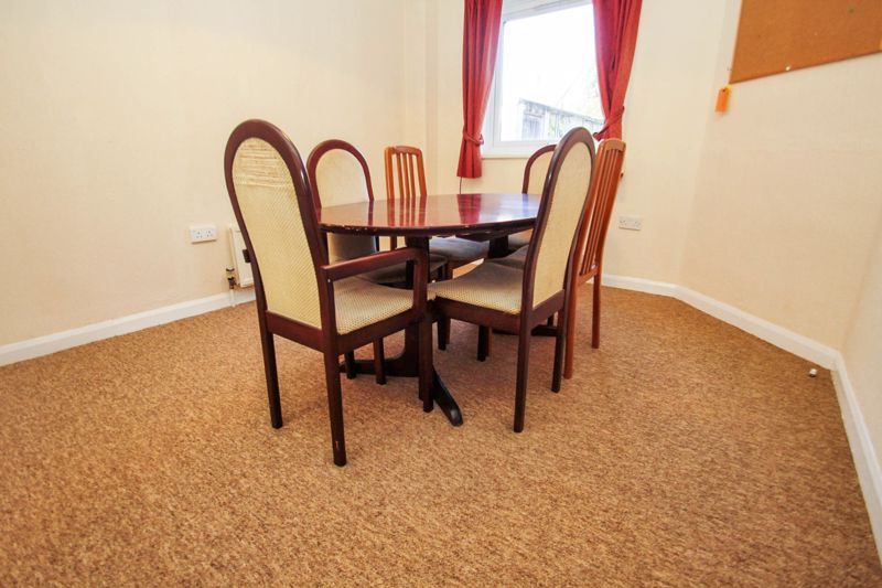 Property photo 3 of 10 Photo 10