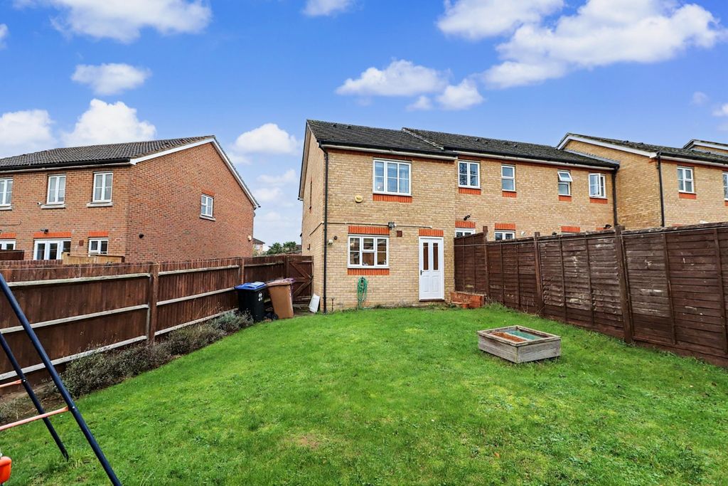 Property photo 2 of 15 Picture No. 22