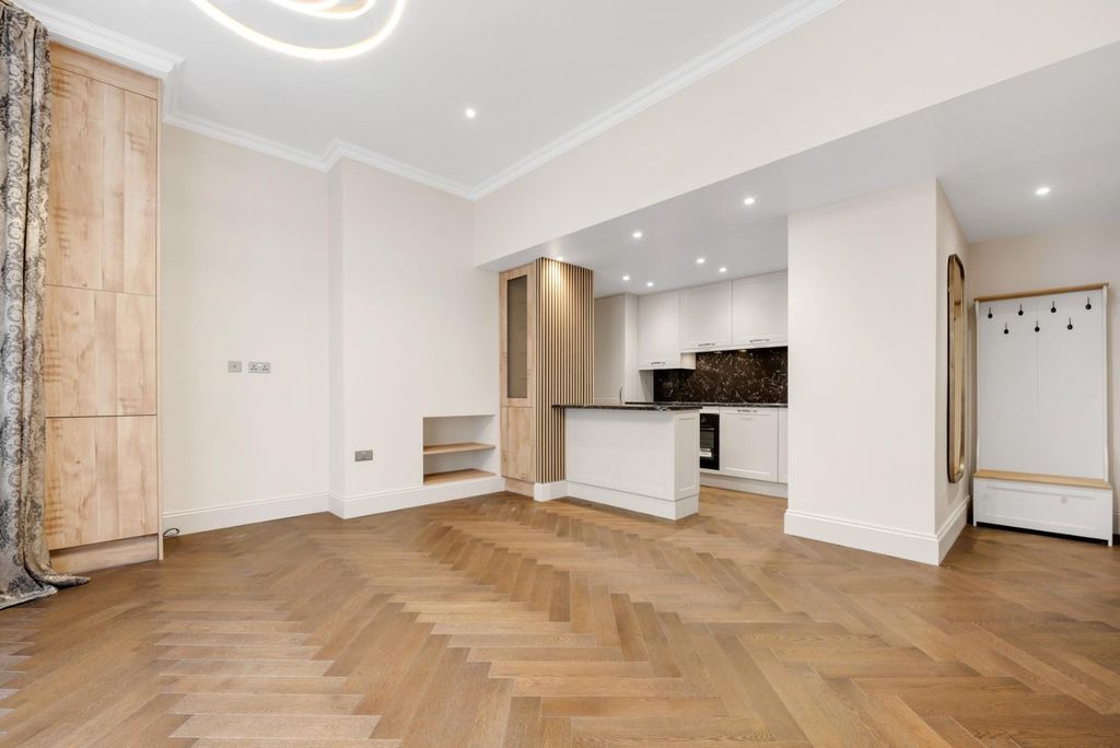 Property photo 3 of 10 Reception 2.Jpg