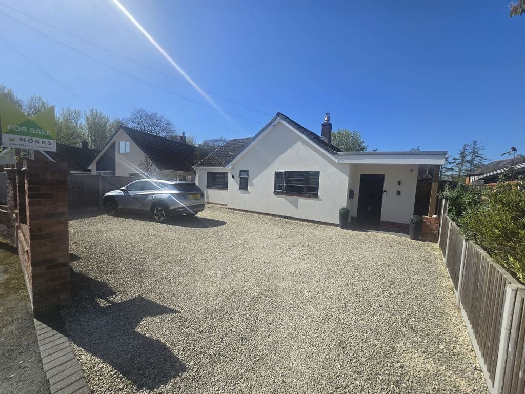 Property photo 1 of 25