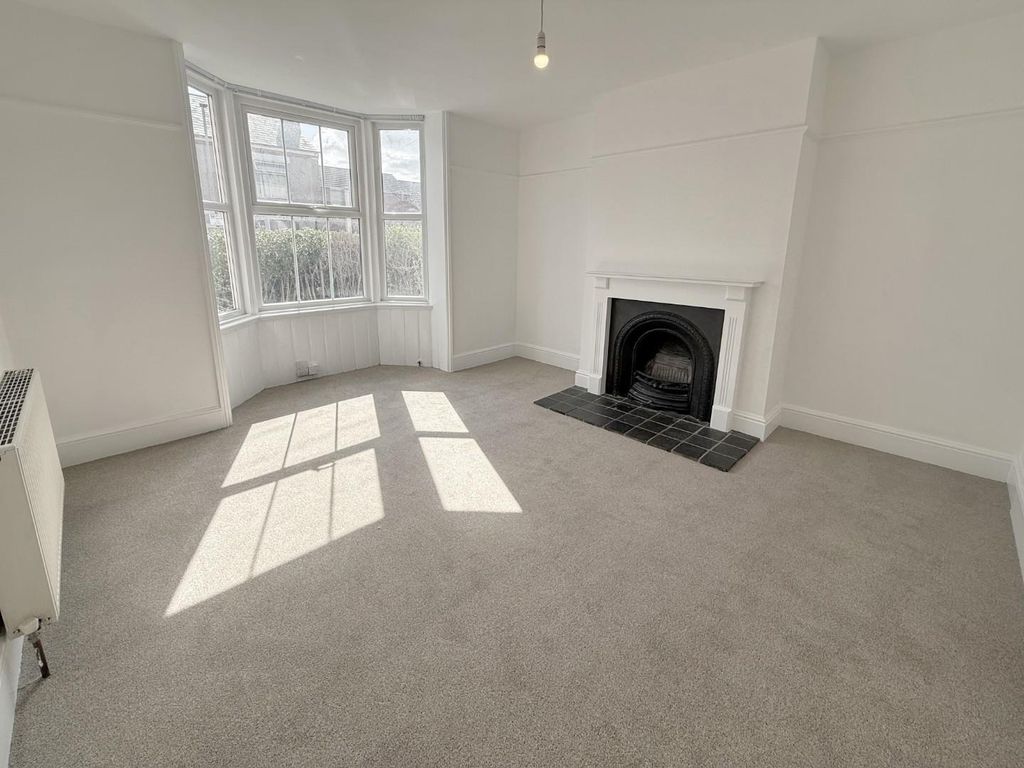 Property photo 2 of 17 Img_2920.Jpg