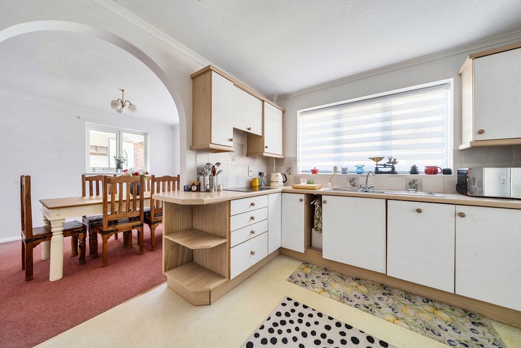 Property photo 2 of 16 14300561169d51ba90A2A4