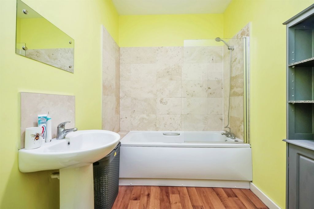 Additional image 15 of 2 bed flat for saleWharncliffe Road, Ilkeston DE7