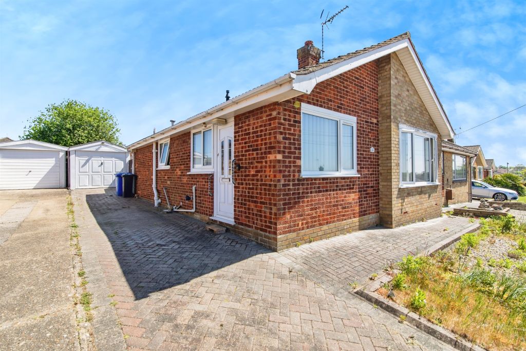 Property photo 3 of 17