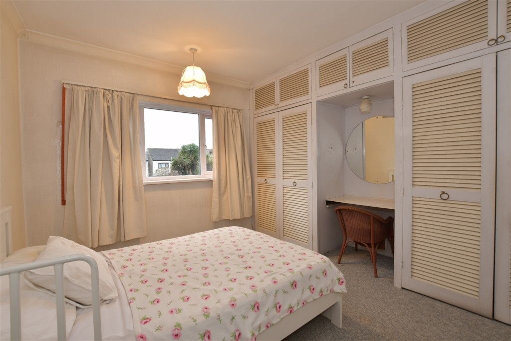 Property photo 1 of 12 Bedroom 2