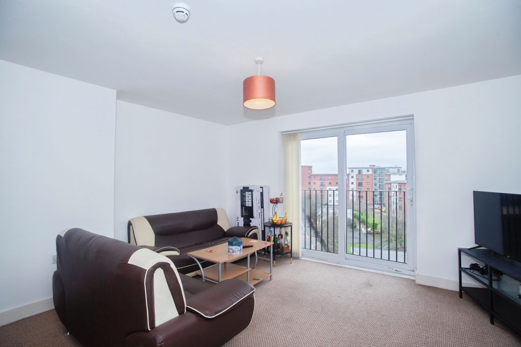 Property photo 2 of 14 Living Area